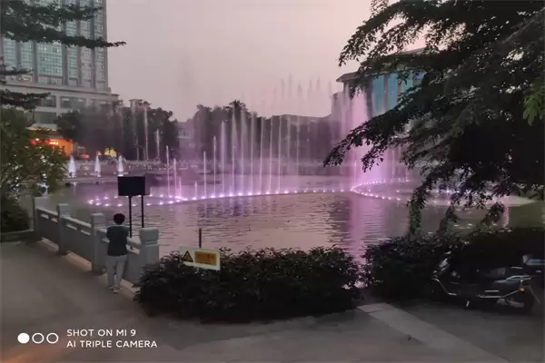 fountain manufacturer