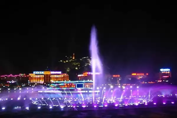 China’s Top 10 Most Beautiful Musical Fountain The Liuzhou Music Fountain2