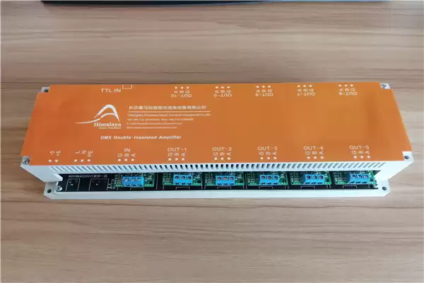 Paneles de control de fuentes 3 Fountain Control Panels2